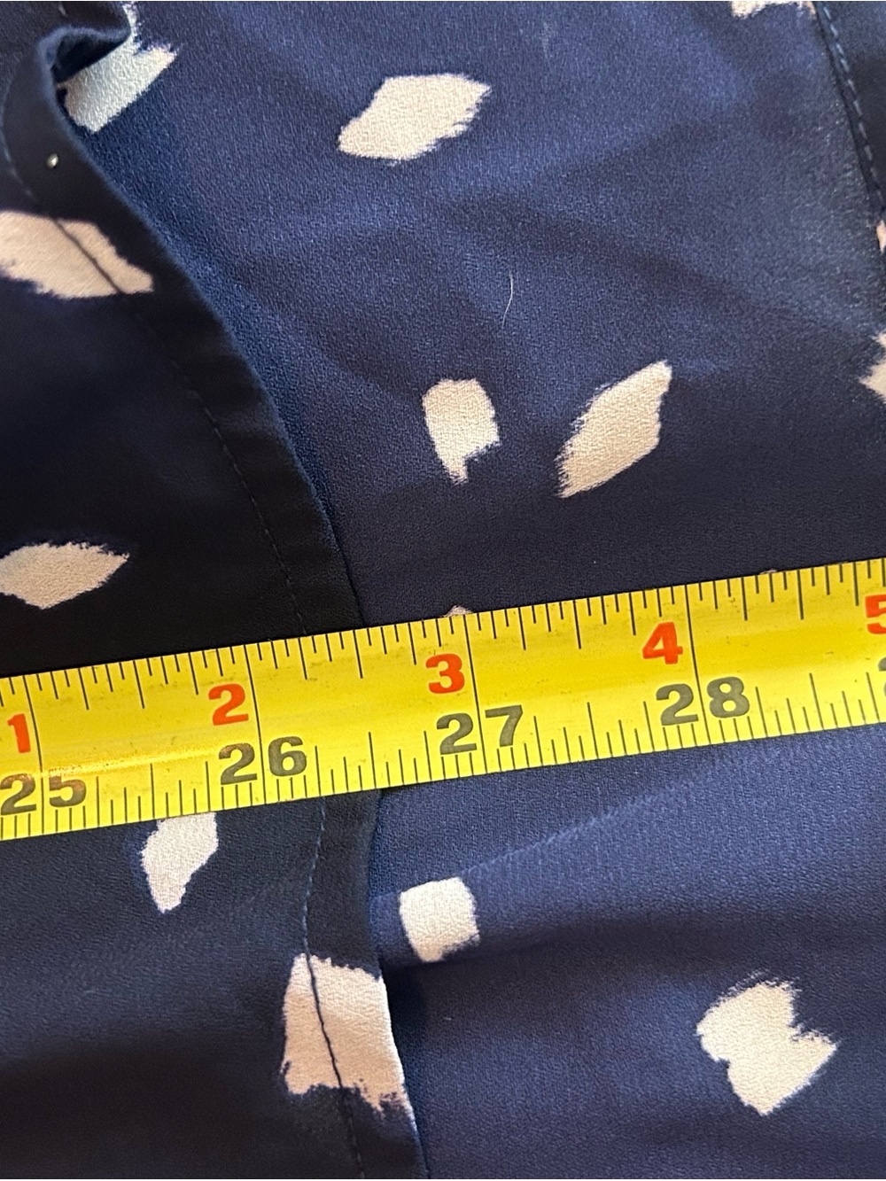 Lush 2X Navy V-Neck Spot Print Blouse - Picture 9 of 12